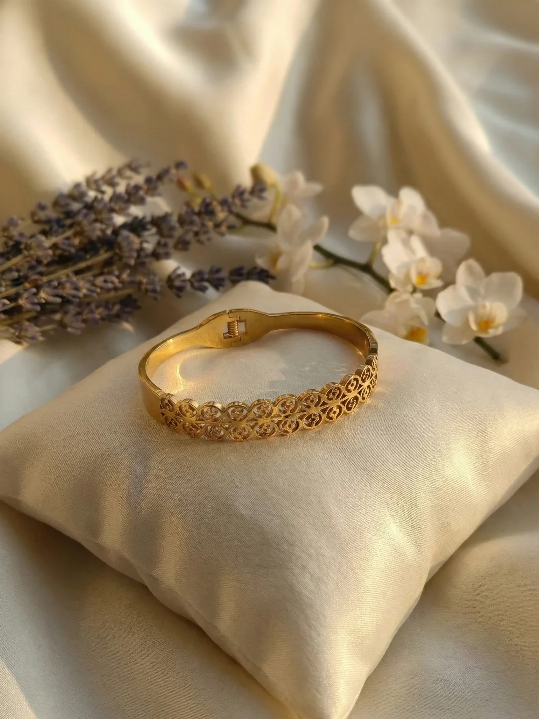 Gold-Toned Bangle / Cuff Bracelet