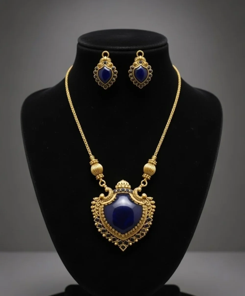 Shop Primary Image Shop Primary Image