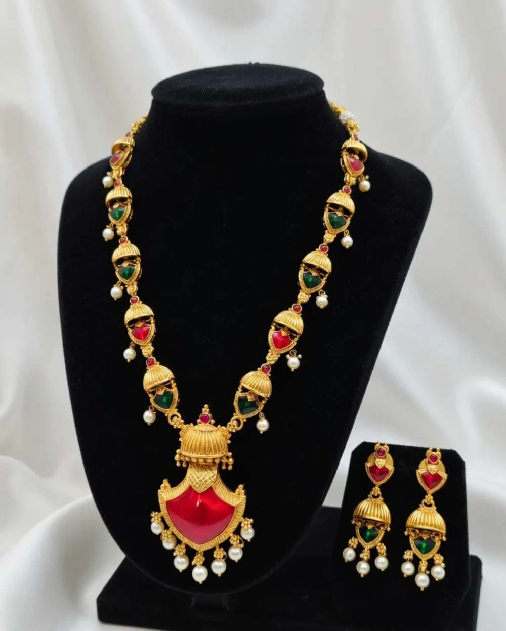 Shop Primary Image Shop Primary Image